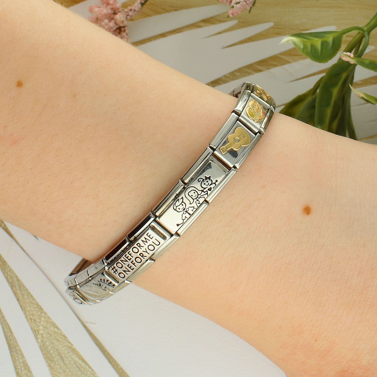 Nomination Link 925 zawieszka srebrna Rodzice z dziewczynką✓ Nomination Italy ✓ Nomination baza ✓ Bransoletka Nomination ✓ Bransoletka ze stali ✓ Kurier 24h ✓ Gwarancja najniższej ceny (3)-002.jpg